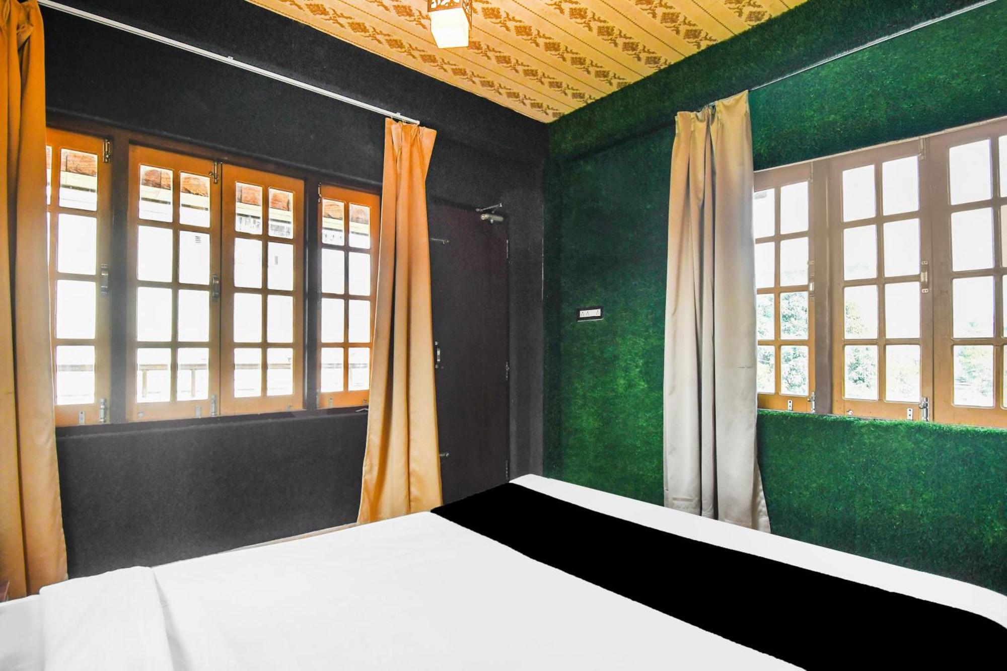 Super Hotel O Champasari Siliguri Formerly Four Fox Suits Panchanai Exterior foto